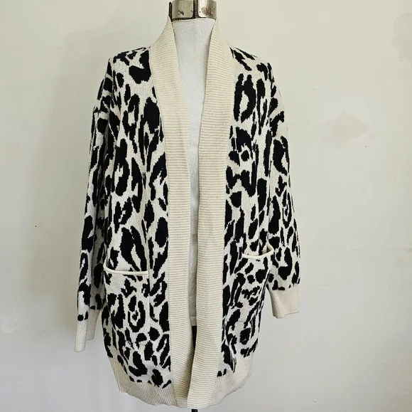 Who what wear animal print open front cardigan size LARGE - Picture 10 of 10